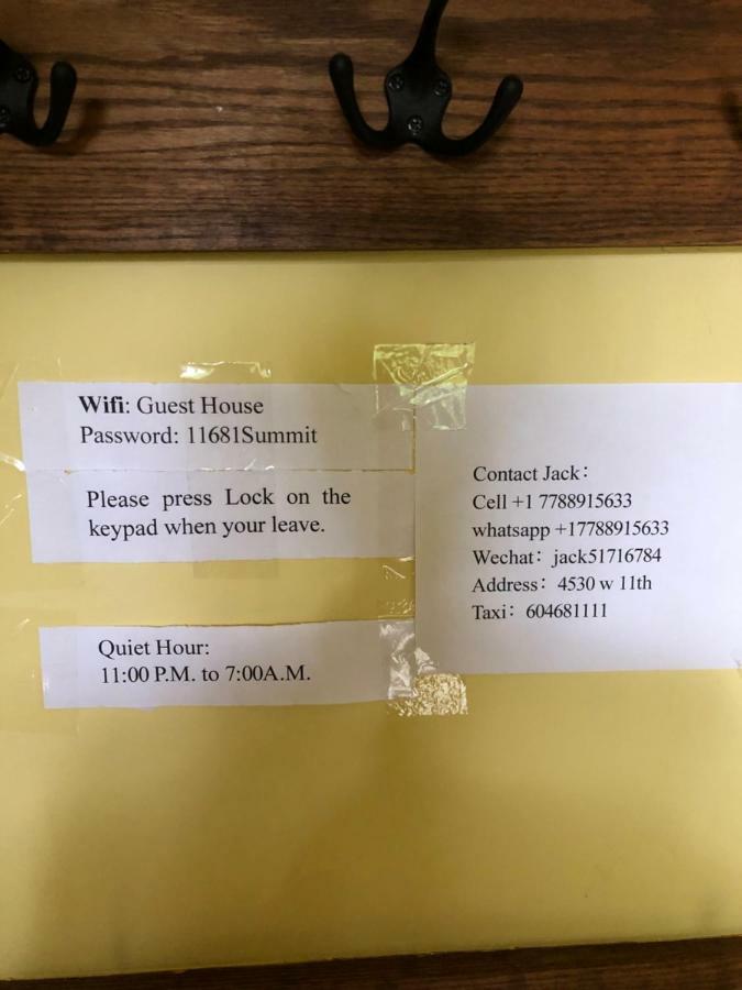 לאנגלי West Point Grey Guest House מראה חיצוני תמונה